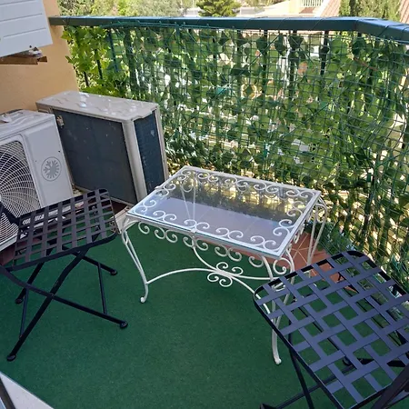 Golf Apartment